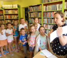 WIZYTA PANI DOKTOR W BIBLIOTECE NA CZARNYM POTOKU.