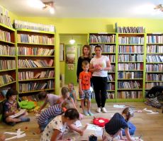 Przez różowe okulary