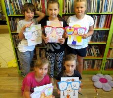 Przez różowe okulary