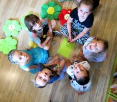 Przez różowe okulary