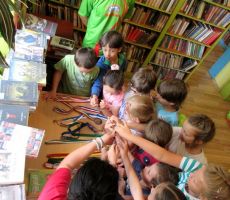 Wizyta sportowca w filii na Czarnym Potoku.