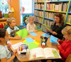 Deszczowy zaczytany wtorek w Filii na Czarnym Potoku.