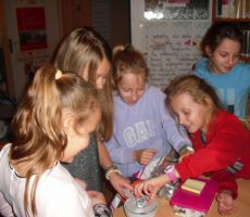 Andrzejkowe spotkanie z wróżbami.