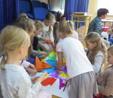 Nikifor w teatrzyku kamishibai