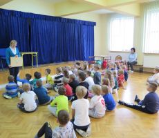 Nikifor w teatrzyku kamishibai