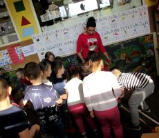 Z KSIĄŻKĄ DO PRZEDSZKOLA