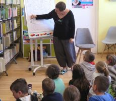 SPOTKANIE AUTORSKIE Z ZOFIĄ STANECKĄ W BIBLIOTECE W TYLICZU