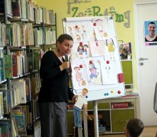 SPOTKANIE AUTORSKIE Z ZOFIĄ STANECKĄ W BIBLIOTECE W TYLICZU