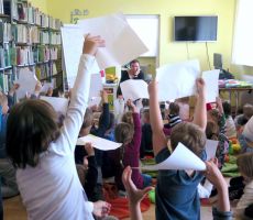 SPOTKANIE AUTORSKIE Z ZOFIĄ STANECKĄ W BIBLIOTECE W TYLICZU
