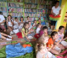 KOLOROWA NOC w BIBLIOTECE NA Czarnym Potoku