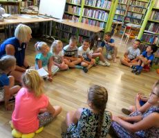 DZIECI Z FILII NA CZARNYM POTOKU ODKRYWAJĄ UROKI HISZPANII