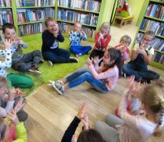 JEŻYKOWA SOBOTA Z WYOBRAŹNIĄ NA CZARNYM POTOKU