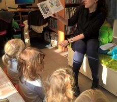 SMOK CZY SMOG – SPOTKANIE PRZEDSZKOLAKÓW W BIBLIOTECE
