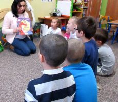 Z książką do przedszkola