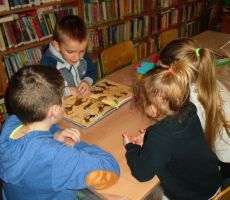 Żyrafy nie umieją tańczyć - bajkowe popołudnie w filii w Bereście