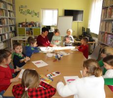 Spotkanie Dyskusyjnego Klubu Książki w tylickiej bibliotece
