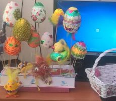 WARSZTATY WIELKANOCNE W BIBLIOTECE NA ŹRÓDLANEJ