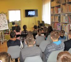 AKCJA SPOŁECZNO-EDUKACYJNA ŻONKILE W BIBLIOTECE W TYLICZU