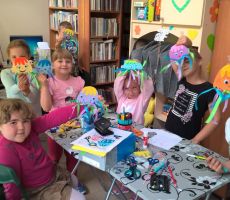 Drugi tydzień wakacji z biblioteką na Źródlanej