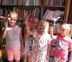 OSTATNI TYDZIEŃ ZAJĘĆ W BIBLIOTECE NA ŹRÓDLANEJ