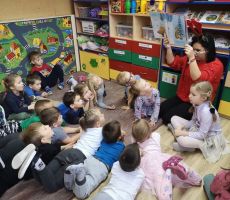 Z książką do przedszkola wyruszyła Filia1