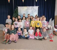 Przedświąteczne spotkanie dla przedszkolaków i DKK w Tyliczu