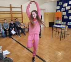 „Jak żyje Ziemia”, czyli spotkanie z uczniami w szkole w Piorunce