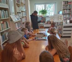 „Co w trawie piszczy i bzyczy? – Leśne owady i ich obyczaje”