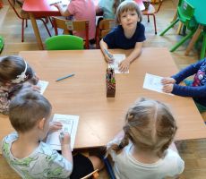 DKK DLA PRZEDSZKOLA NA ŹRÓDLANEJ