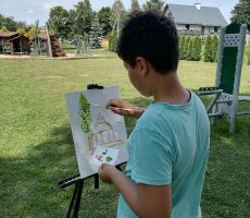 Wakacyjne zajęcia w plenerze