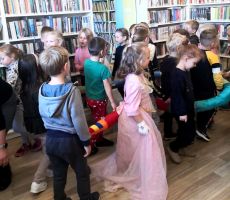 Przedszkolaki z Czarnego Potoku poznają polskich poetów - Wanda Chotomska