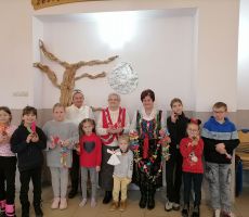 Warsztaty tradycyjnych ozdób świątecznych w Tyliczu