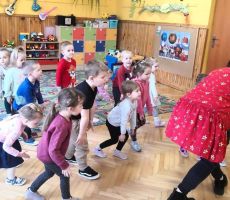 Przygody (niezbyt miłe) zapracowanego Mikołaja