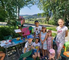 WAKACYJNE ZAJĘCIA W BIBLIOTECE NA ŹRÓDLANEJ – TYDZIEŃ DINOZAURÓW