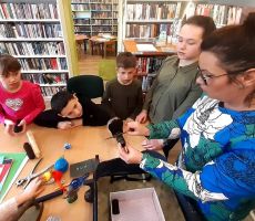 Ferie na Czarnym Potoku i Walizka Pana Hanumana