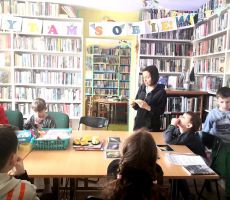 Lecimy w kosmos! - zajęcia feryjne w filii na Czarnym Potoku