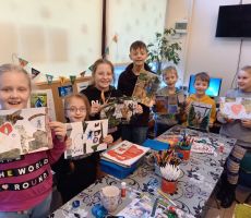 WODA TO SKARB – ZAJĘCIA KREATYWNE DLA DZIECI W BIBLIOTECE NA ŹRÓDLANEJ