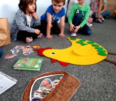 Z książką do przedszkola - O wiośnie, kurczętach i wielkanocnych świętach