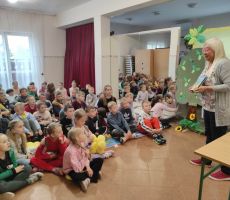Spotkanie autorskie z Agnieszką Frączek w bibliotece w Bereście