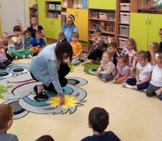 Przedpołudnie z książką w ochronce