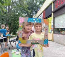 KREATYWNE ZAJĘCIA W BIBLIOTECE NA ŹRÓDLANEJ