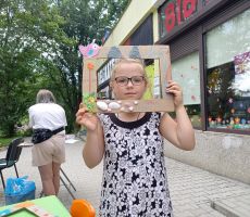 KREATYWNE ZAJĘCIA W BIBLIOTECE NA ŹRÓDLANEJ