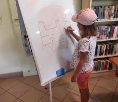 KOLOROWE WAKACJE Z BIBLIOTEKĄ W BEREŚCIE