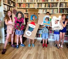 Moda też sztuka - wakacyjne zajęcia w Filii na Czarnym Potoku