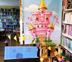 Dzieci z Filii1 zgłębiają tajniki budowy zamków.