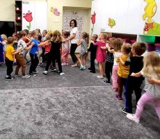 Witajcie przedszkolaki - spotkanie czytelnicze w Ochronce.