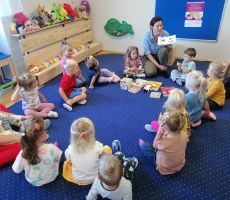 PUCIOWE HARCE W PRZEDSZKOLU NA ŹRÓDLANEJ