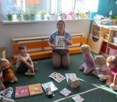 ROŚNIEMY ZDROWO Z PUCIEM- ZAJĘCIA W PRZEDSZKOLU „PIĄTKA”