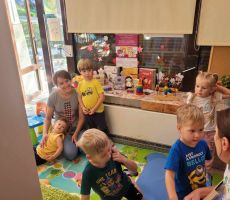 HARCE Z PUCIEM W FILII 3 NA ŹRÓDLANEJ