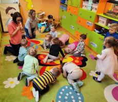 Przedpołudnie z książką w Ochronkę